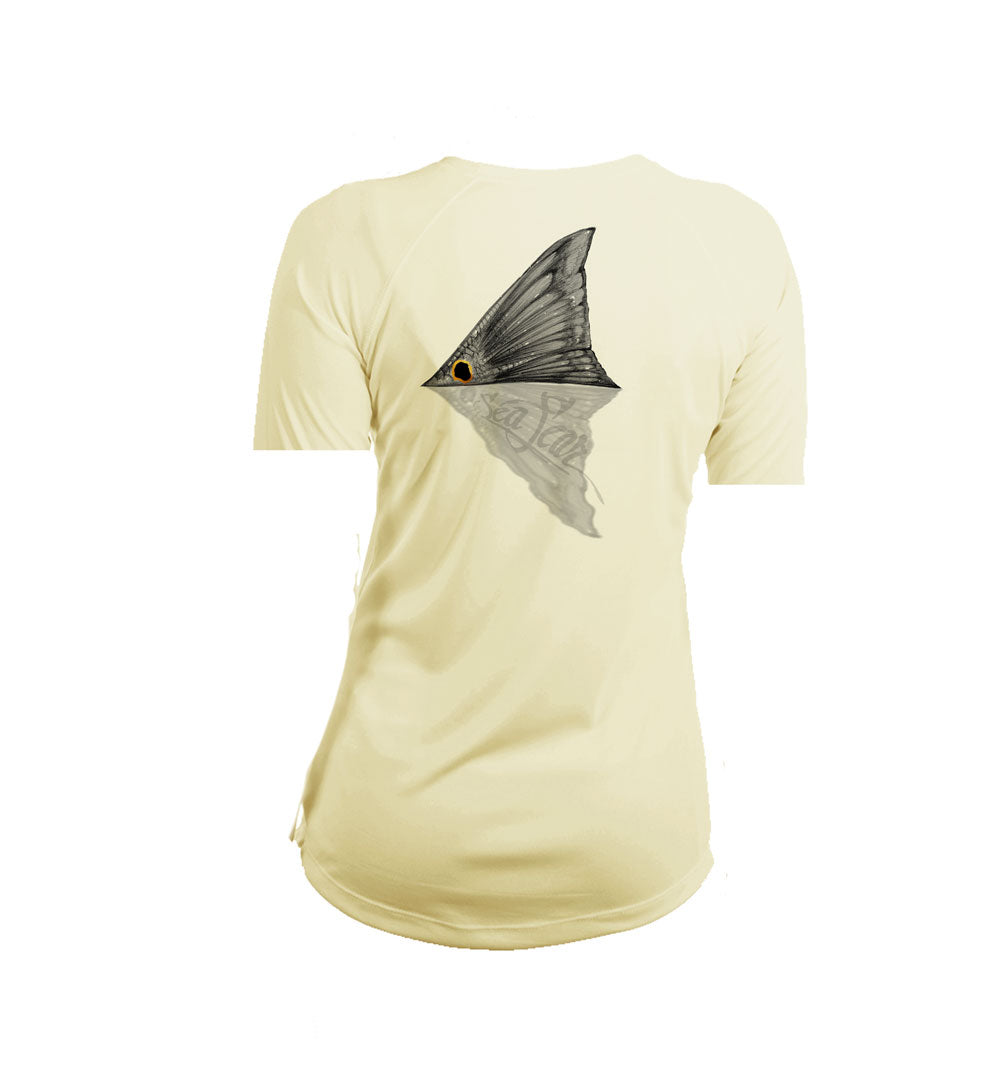 Tailing Redfish V-Neck Performance Tee