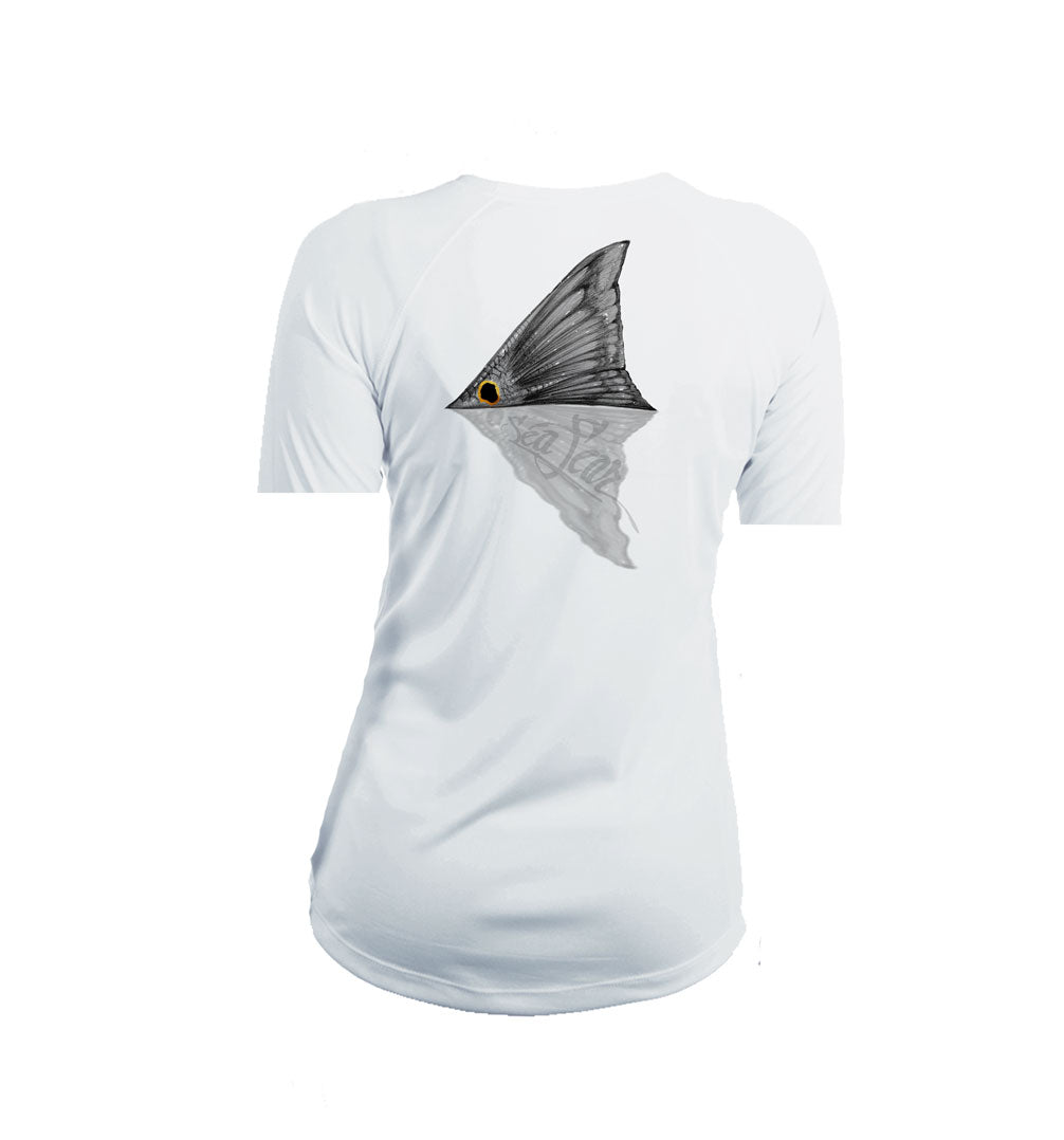 Tailing Redfish V-Neck Performance Tee